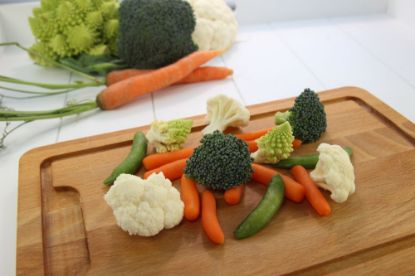Bild von Gala Gemüsemischung mit der Beschreibung Fingermöhren, Blumenkohl, Broccoli, Romanesco, Markerbsenschoten