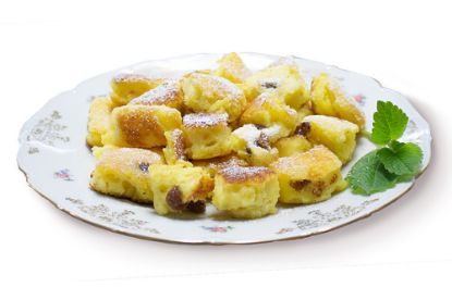 Bild von Kaiserschmarrn mit Rosinen mit der Beschreibung Öster.Mehl-Speise