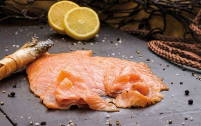 Bild von Lachsseiten geräuchert mit der Beschreibung vorgeschnitten TK