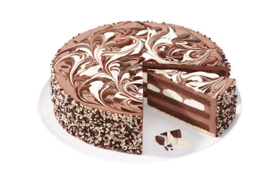 Bild von Schoko-Sahne-Duo mit der Beschreibung Schoko-Sahne-Torte mit Mürbeteig, dunklem Rührteig und feiner Schokodeko